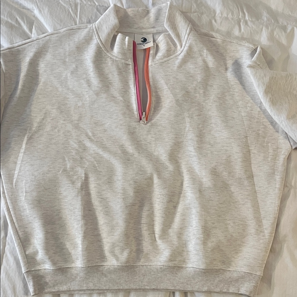 Quarter-Zip Pullover - Picture 4 of 6